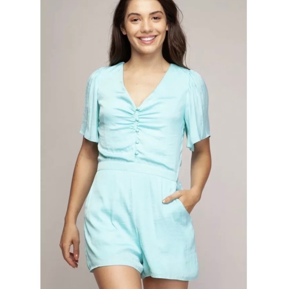 Women’s Twisted Back Romper -  Medium